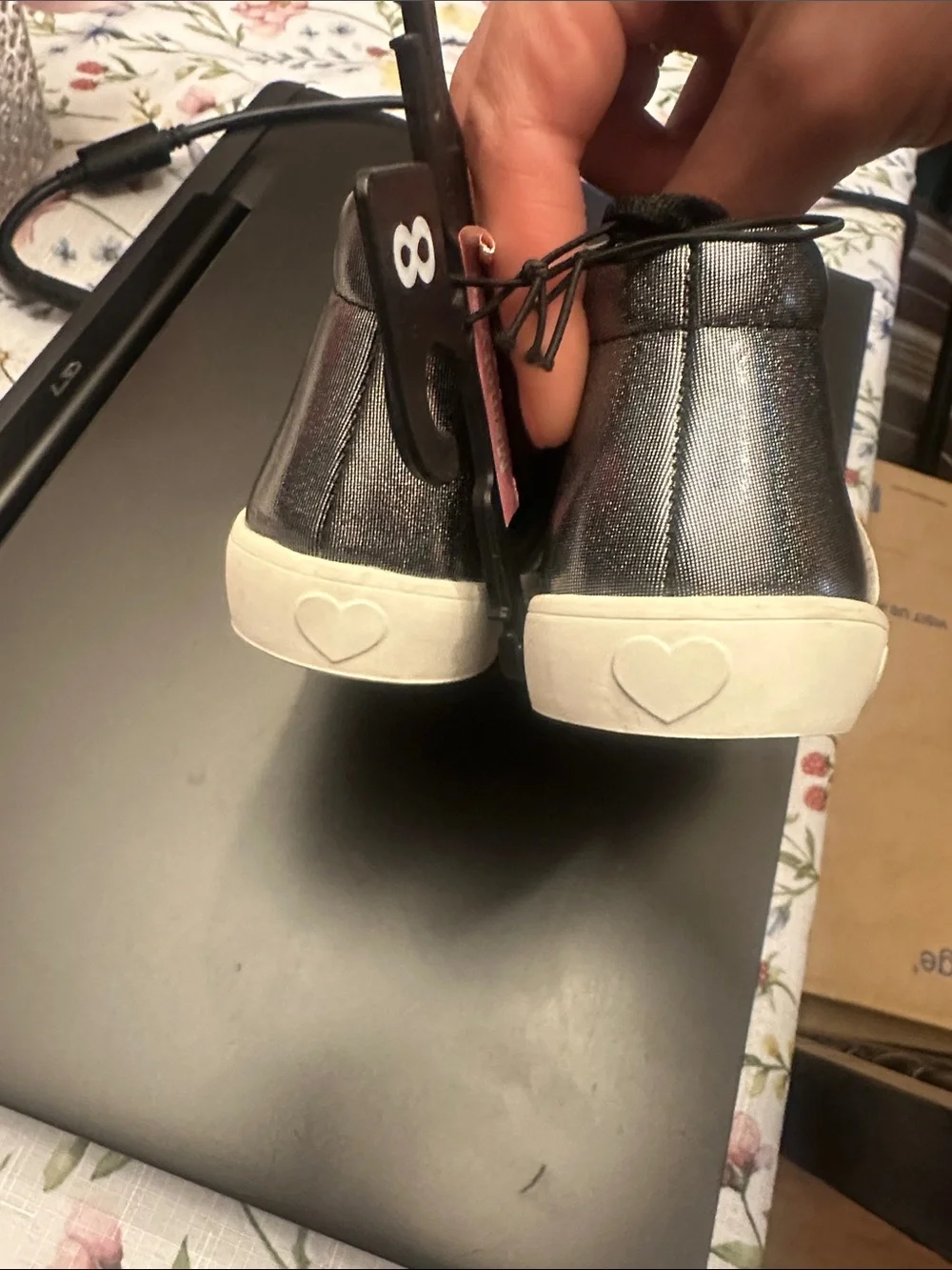 Kids Shoes Wonder Nation Black Iridescent Cat High-Top Sneakers Size 8
